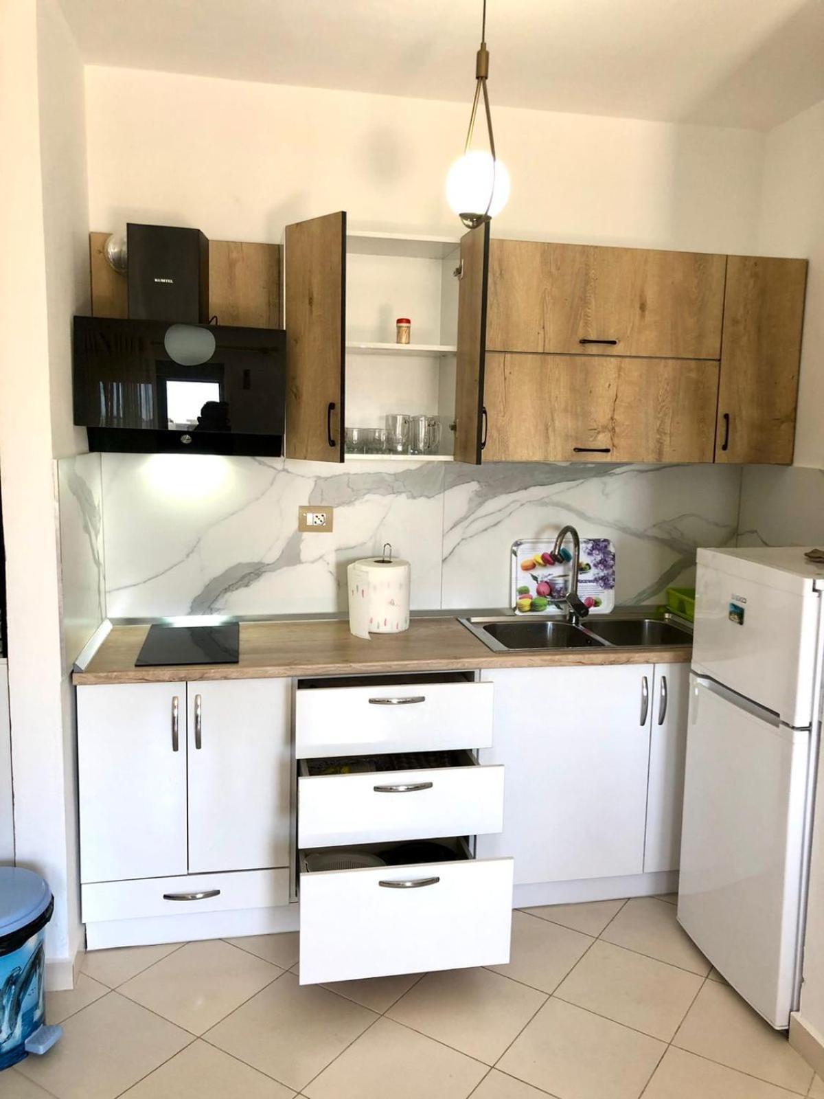 Beach Apartments Дуррес Экстерьер фото