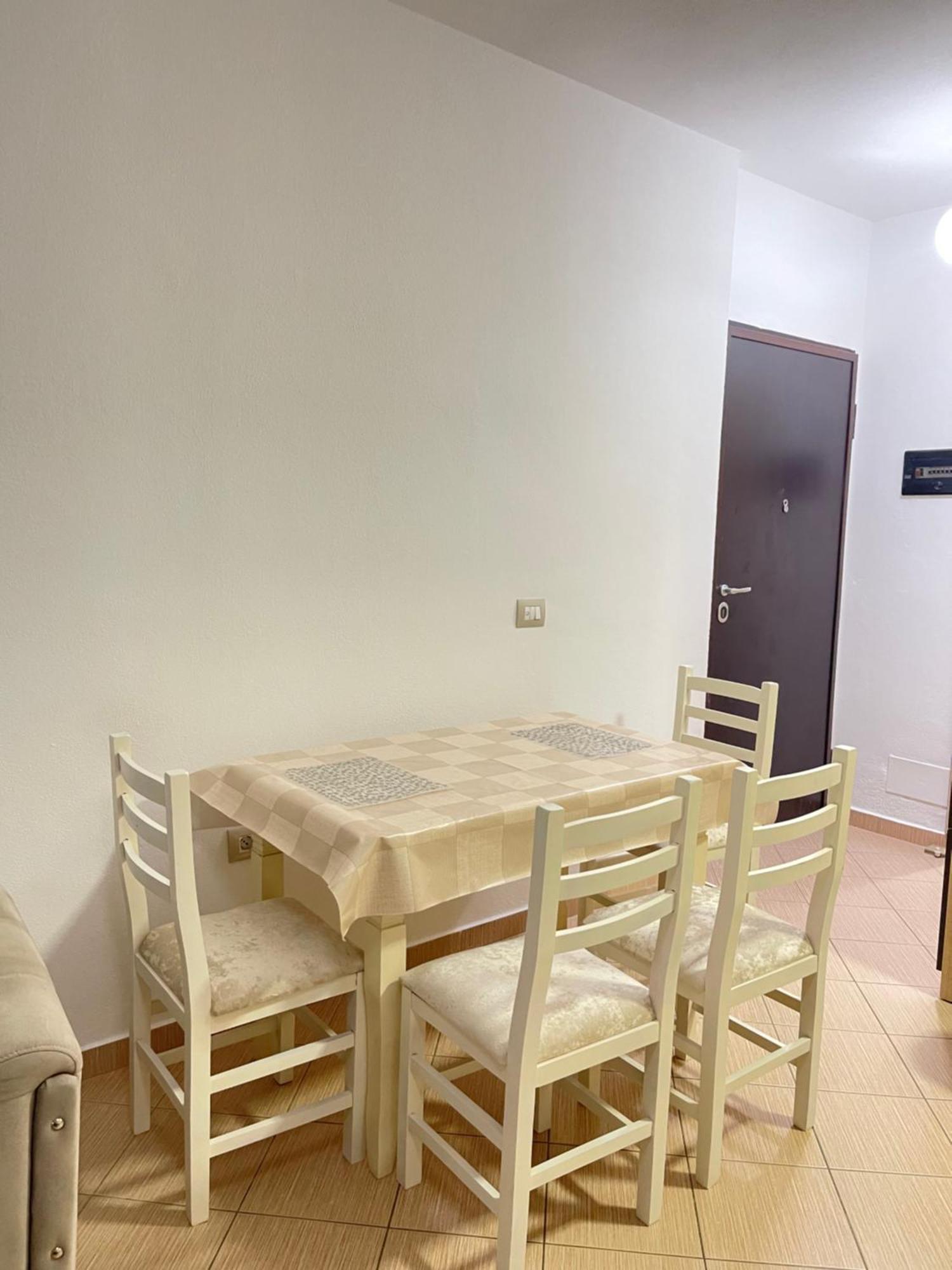 Beach Apartments Дуррес Экстерьер фото